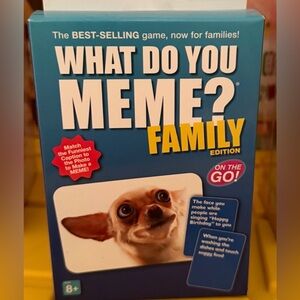 What Do You Meme? Family Edition Game